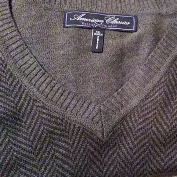 American Classics Black/Gray Pullover Vest - Picture 2 of 8